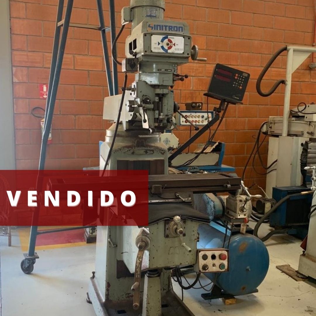FRESADORA FERRAMENTEIRA ISO40 SINITRON ANO 1995